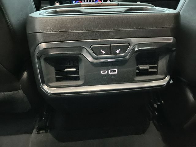 New 2026 Chevrolet Silverado 1500 High Country w/ Z71 Off-Road Package AWD/4WD image 24