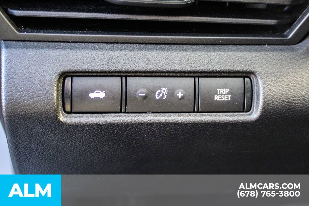 Used 2024 Nissan Altima 2.5 SV image 31