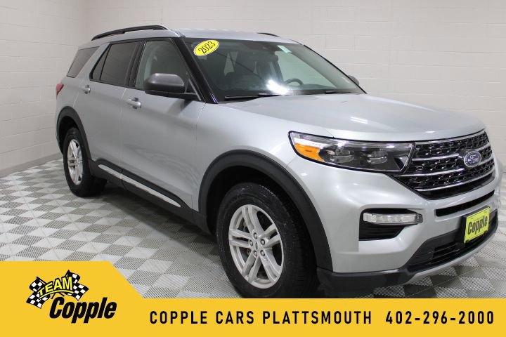 Used 2023 Ford Explorer XLT w/ Equipment Group 202A image 1