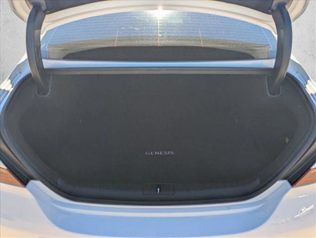 Used 2022 Genesis G70 3.3T w/ Sport Prestige Package image 17