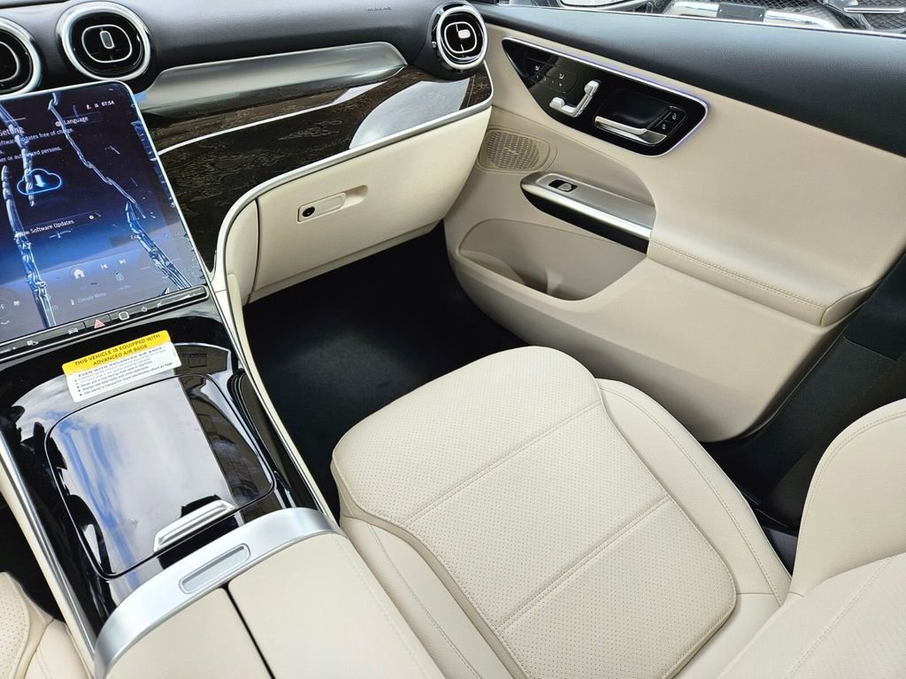 New 2026 Mercedes-Benz GLC 300 4MATIC image 13