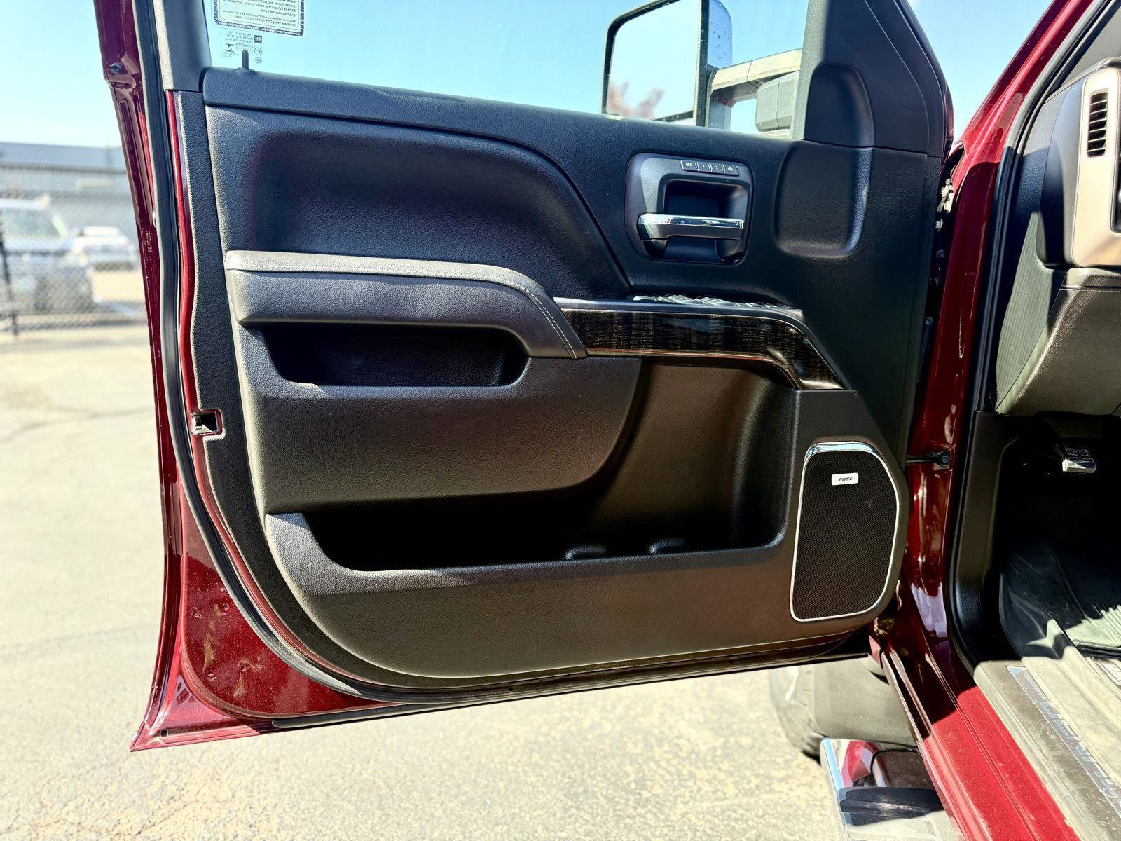 Used 2016 GMC Sierra 3500 Denali w/ Duramax Plus Package AWD/4WD image 10
