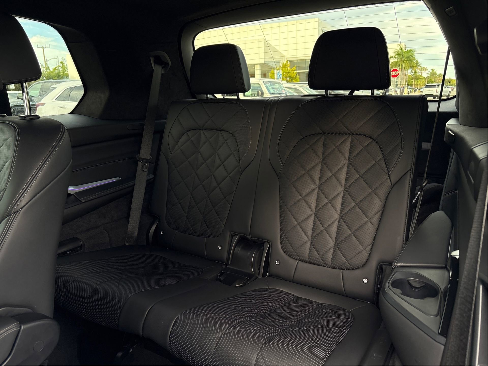 Used 2023 BMW X7 xDrive40i w/ M Sport Package image 12