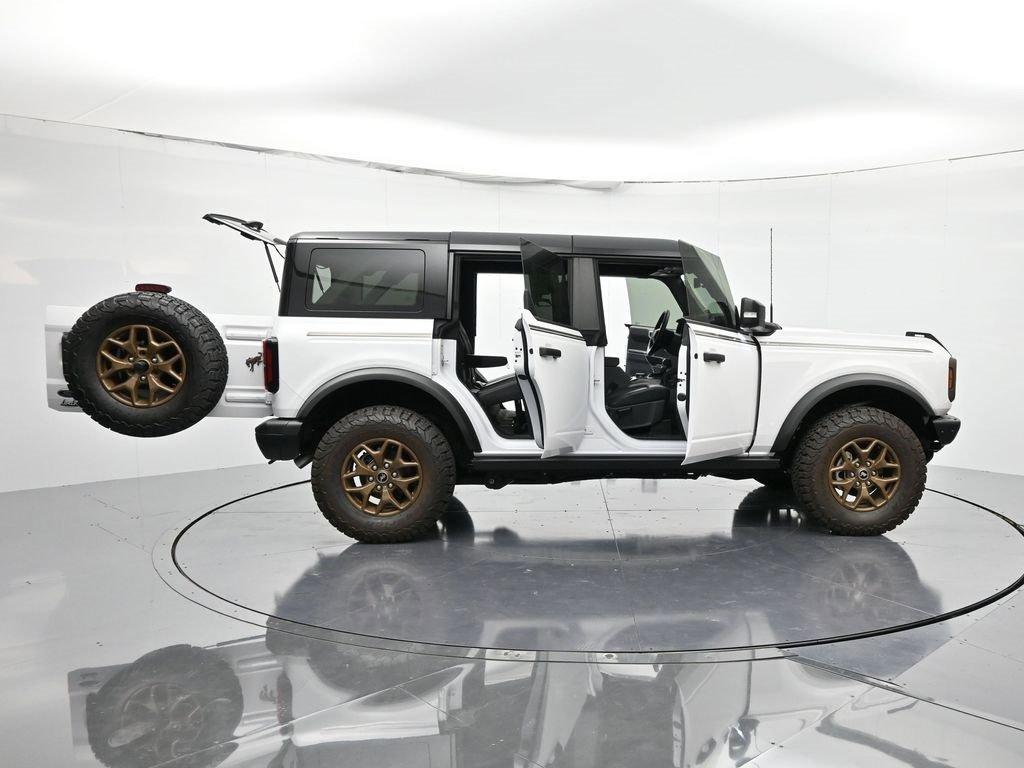 New 2025 Ford Bronco Badlands image 49