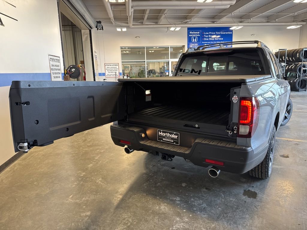 New 2026 Honda Ridgeline Black Edition image 24