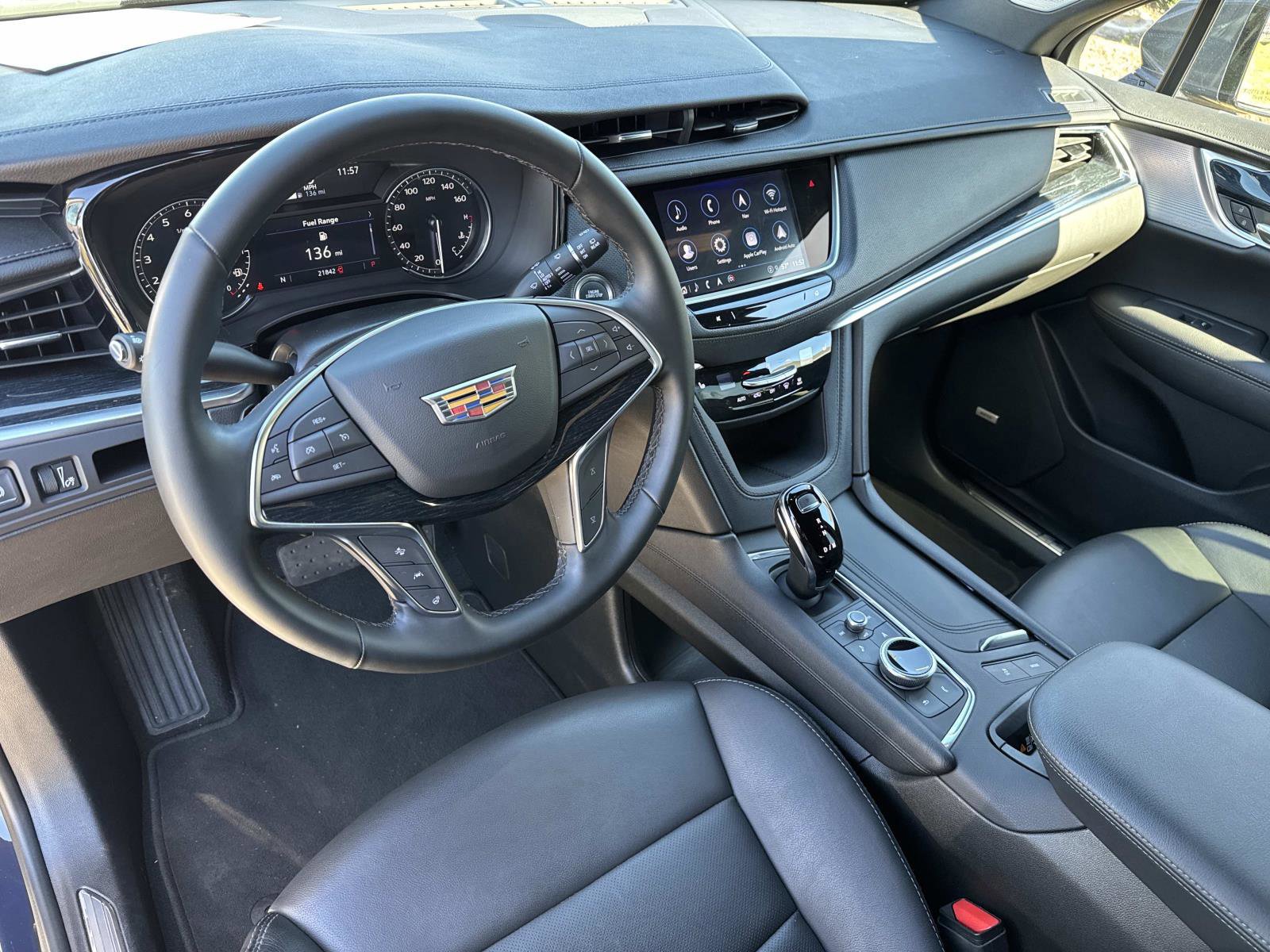 Certified 2025 Cadillac XT5 Premium Luxury image 22