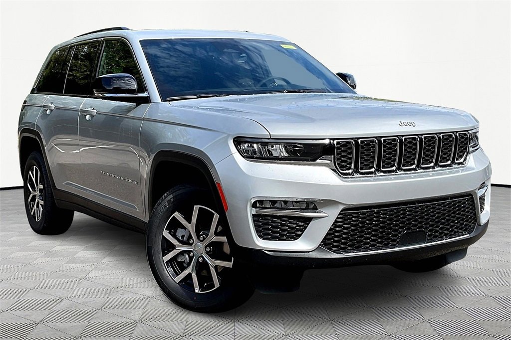 New 2025 Jeep Grand Cherokee Limited w/ Trailer Tow Package image 1