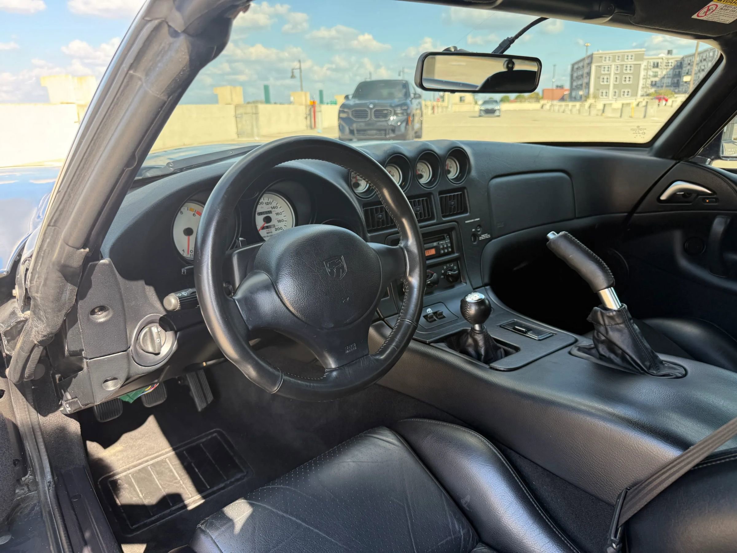 Used 2000 Dodge Viper RT/10 image 23