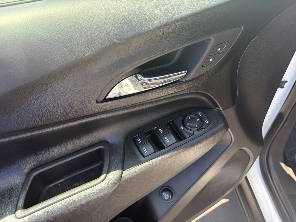 Certified 2024 Chevrolet Equinox LT FWD image 11