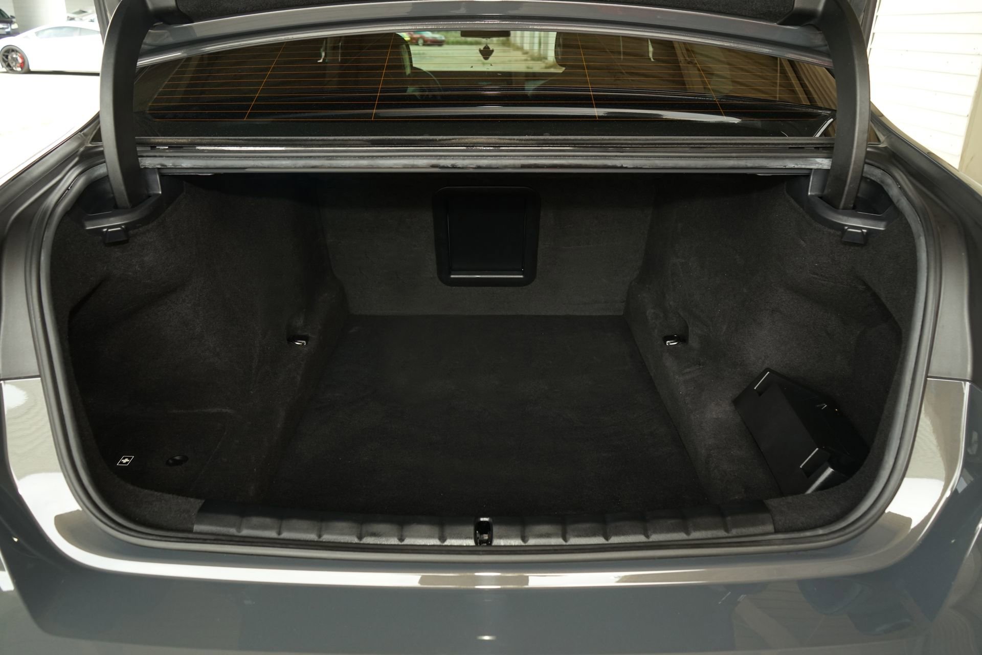 Used 2024 BMW 760i xDrive w/ Executive Package image 32