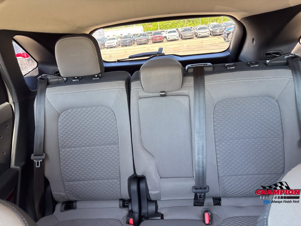 Used 2020 Ford Escape SE FWD image 20