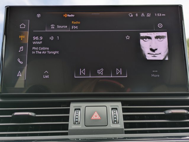 Used 2021 Audi Q5 Premium Plus w/ Premium Plus Package image 12