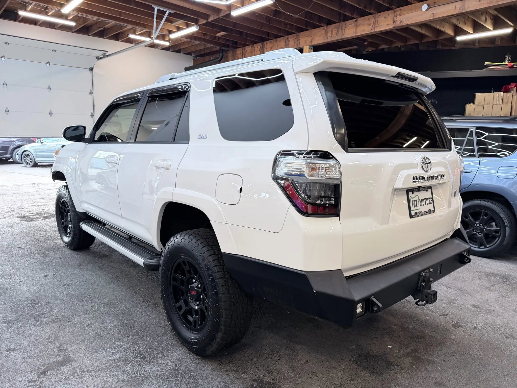 Used 2015 Toyota 4Runner SR5 image 5
