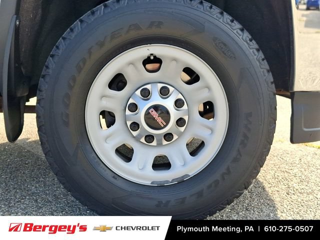 Certified 2017 GMC Sierra 3500 4x4 Double Cab w/ Sierra Convenience Package image 10