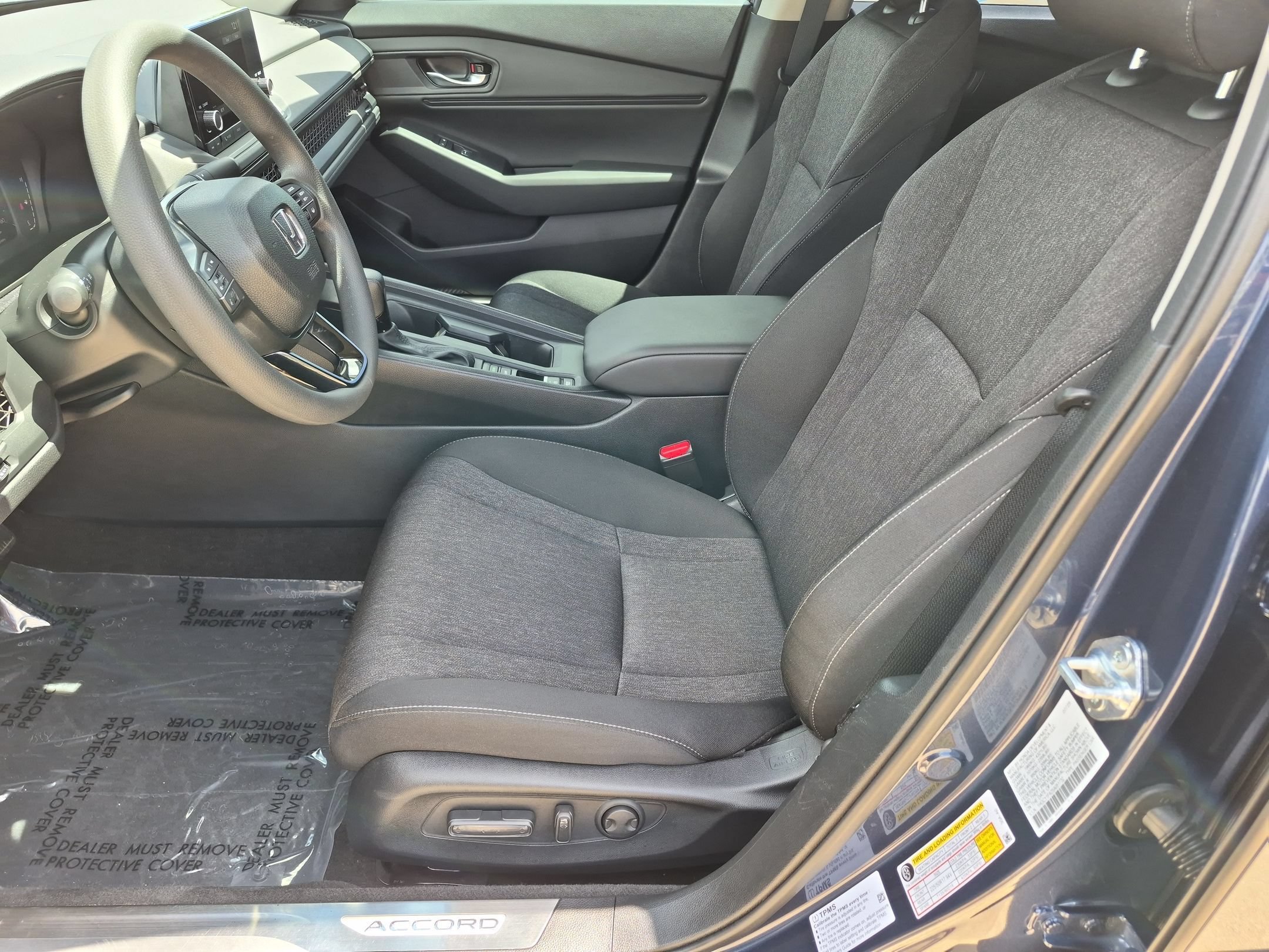 Certified 2025 Honda Accord SE image 11