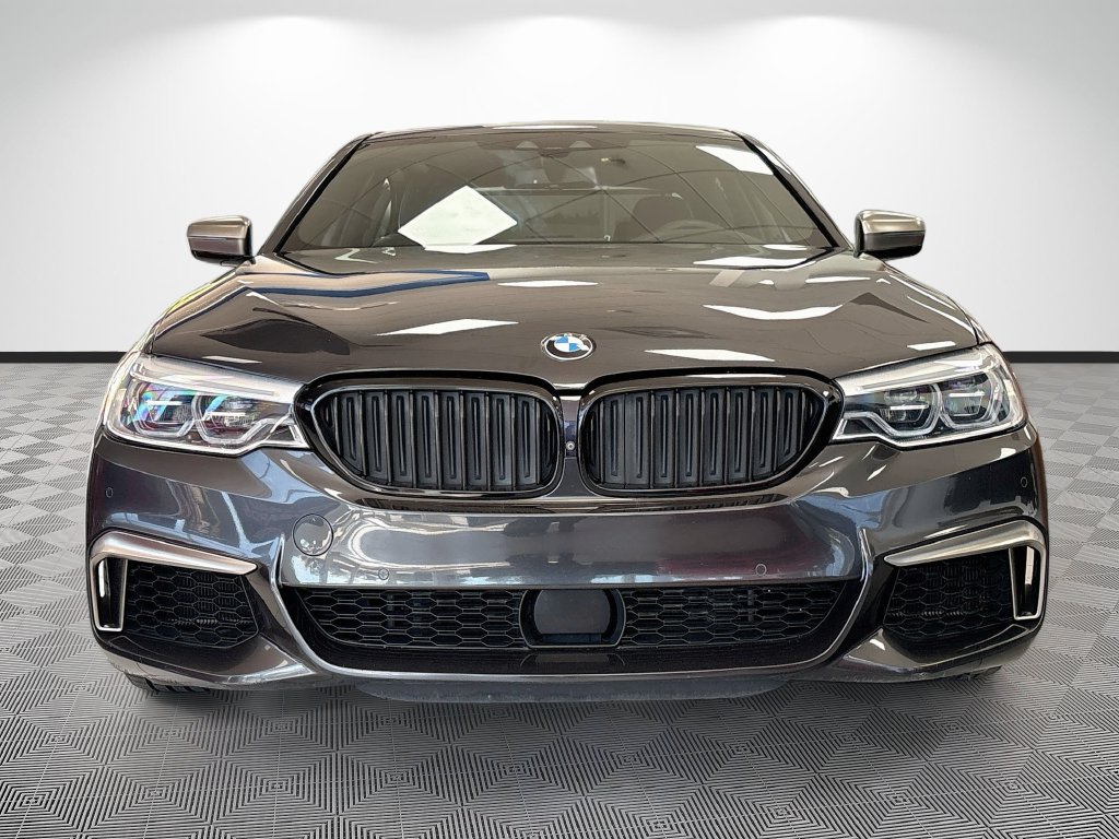 Used 2020 BMW M550i xDrive AWD/4WD image 2