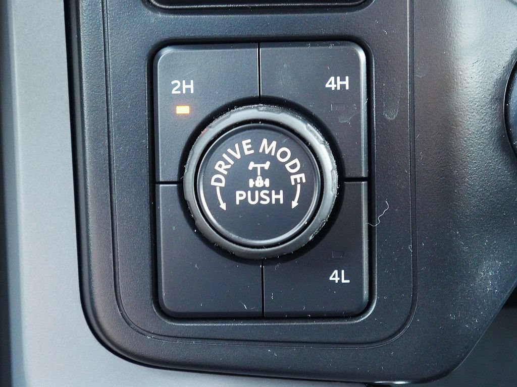 Used 2024 Ford F150 XLT w/ Equipment Group 302A MID AWD/4WD image 38
