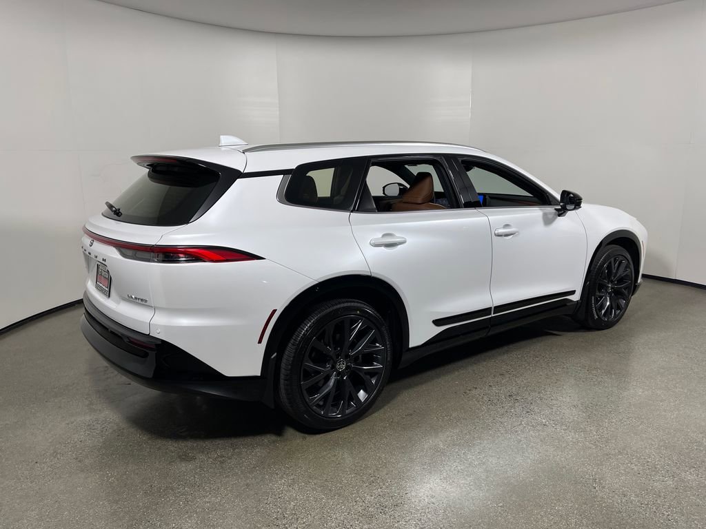 New 2026 Toyota Crown Signia AWD/4WD image 3