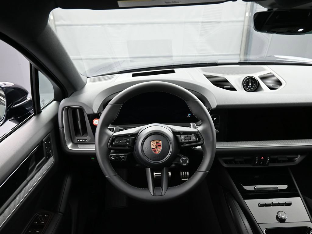 New 2026 Porsche Cayenne S image 18