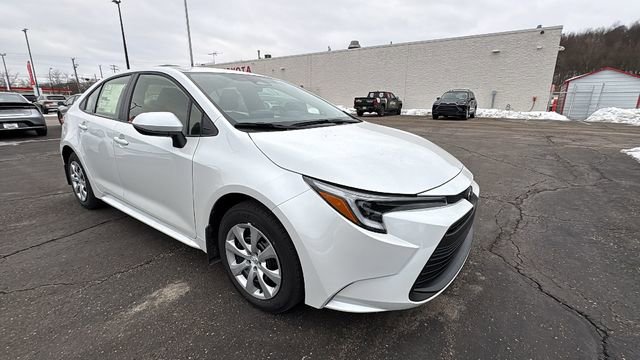 New 2026 Toyota Corolla LE image 8