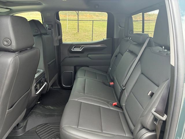 New 2026 Chevrolet Silverado 1500 LTZ w/ LTZ Premium Package image 17