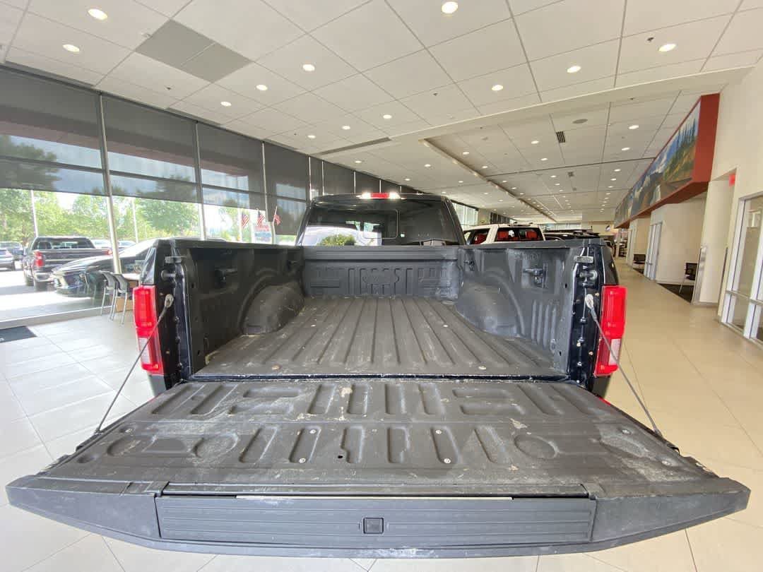 Used 2018 Ford F150 Lariat w/ Equipment Group 502A Luxury AWD/4WD image 25