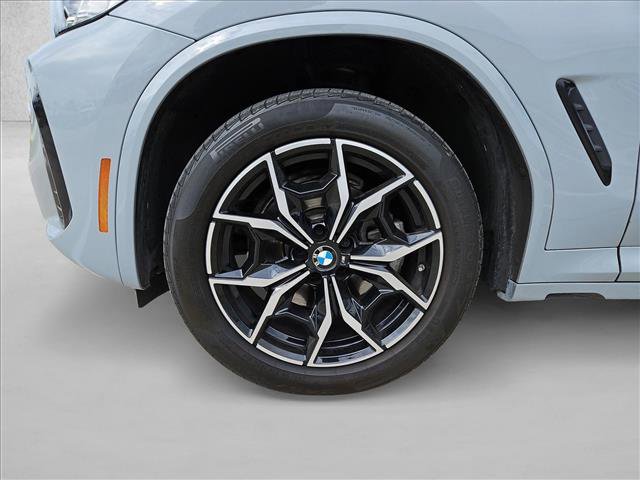 Used 2023 BMW X4 xDrive30i w/ M Sport Package AWD/4WD image 23