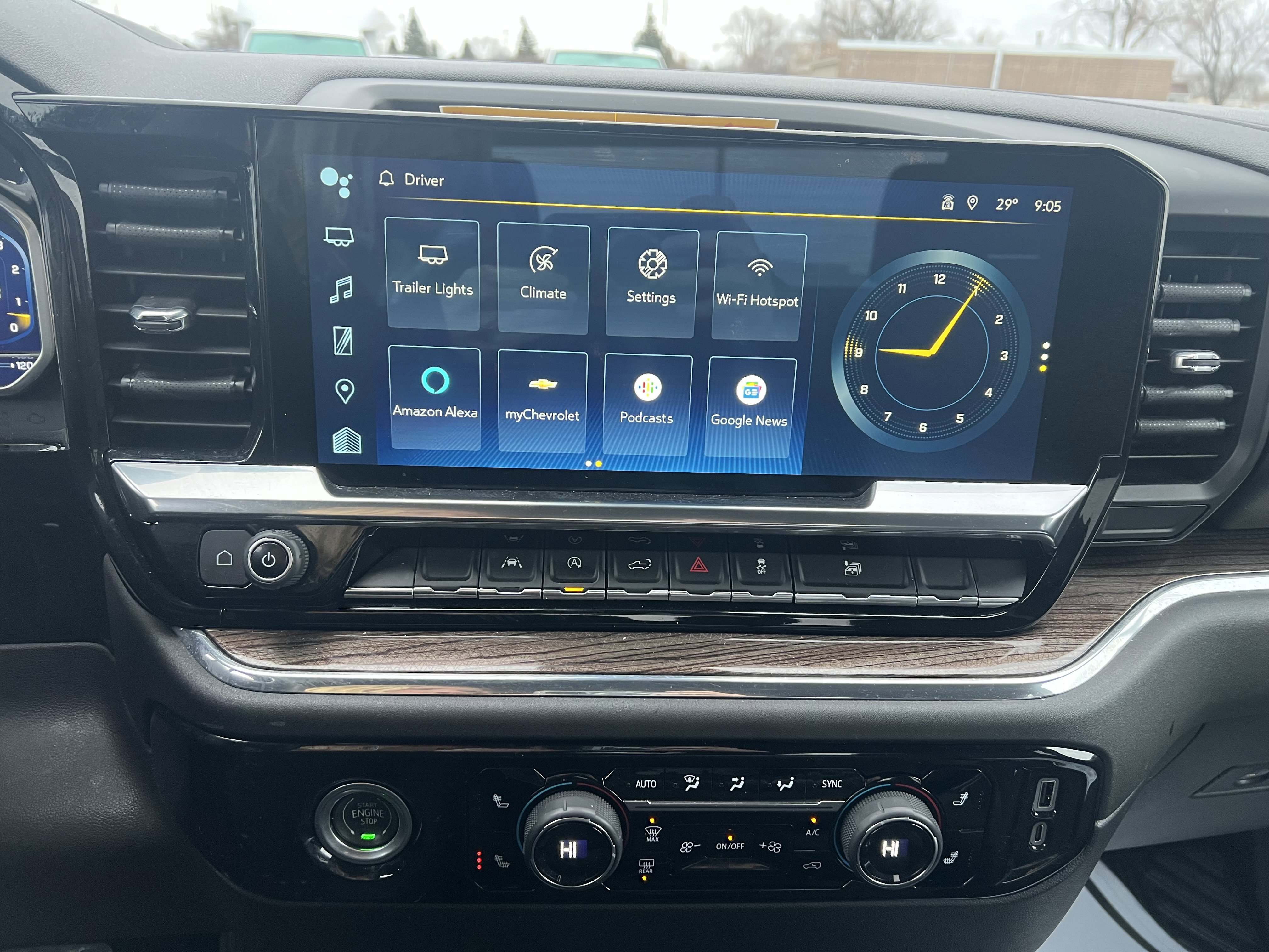 Used 2023 Chevrolet Silverado 1500 LT image 27