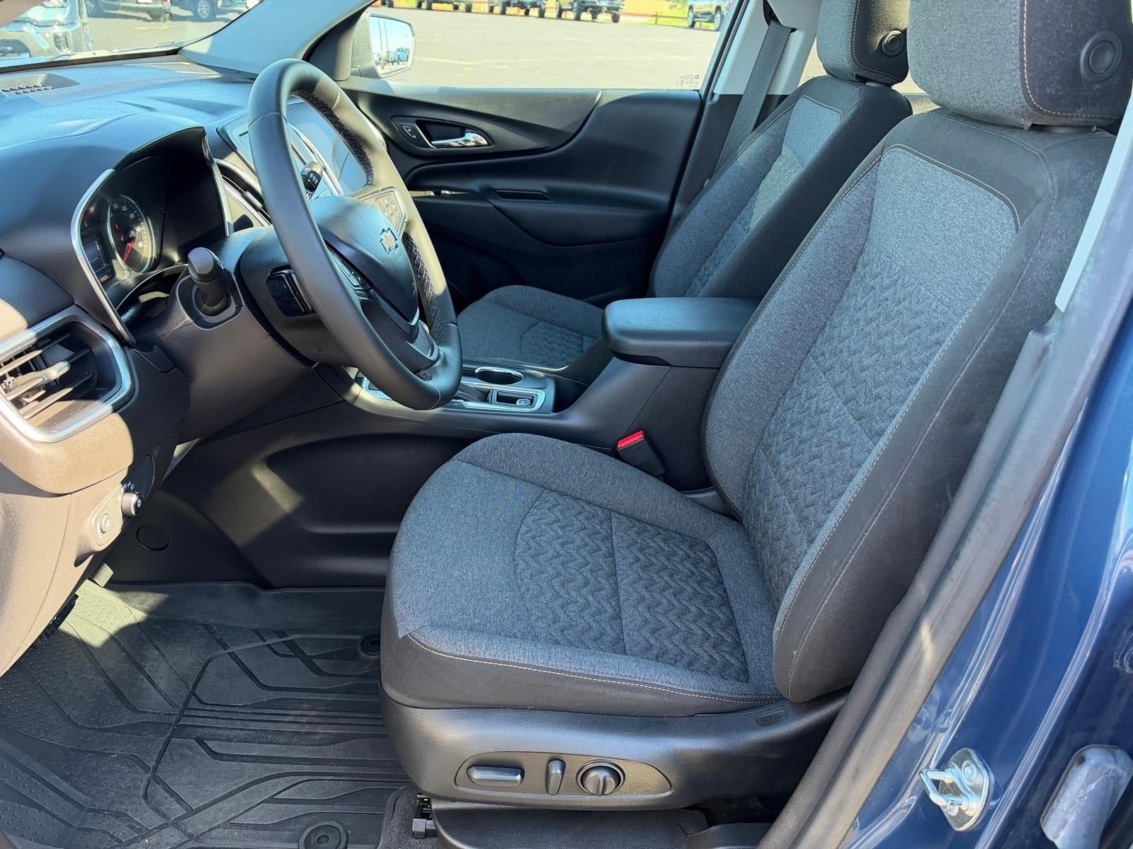 Used 2024 Chevrolet Equinox LT w/ LPO, Floor Liner Package AWD/4WD image 6