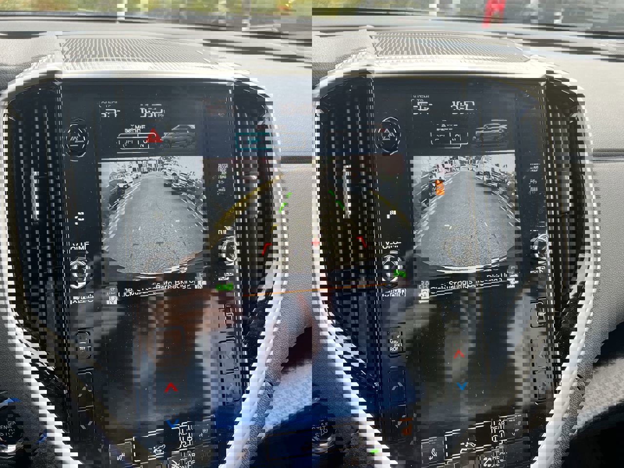 Used 2023 Subaru Ascent Premium w/ Convenience Package image 25