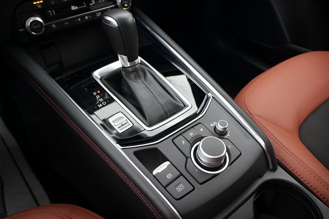Used 2025 MAZDA CX-5 Carbon Edition image 25