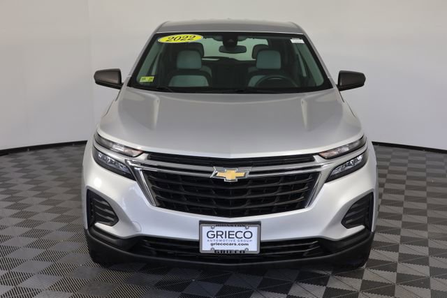 Used 2022 Chevrolet Equinox LS image 3