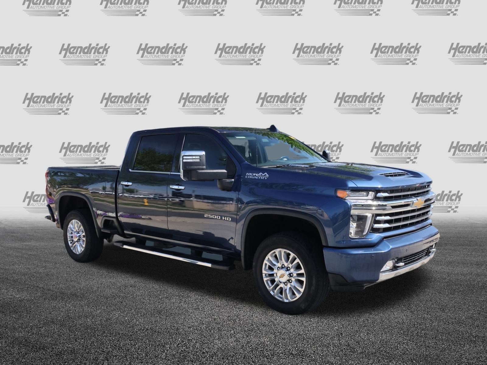 Used 2023 Chevrolet Silverado 2500 High Country w/ Z71 Off-Road Package AWD/4WD image 2