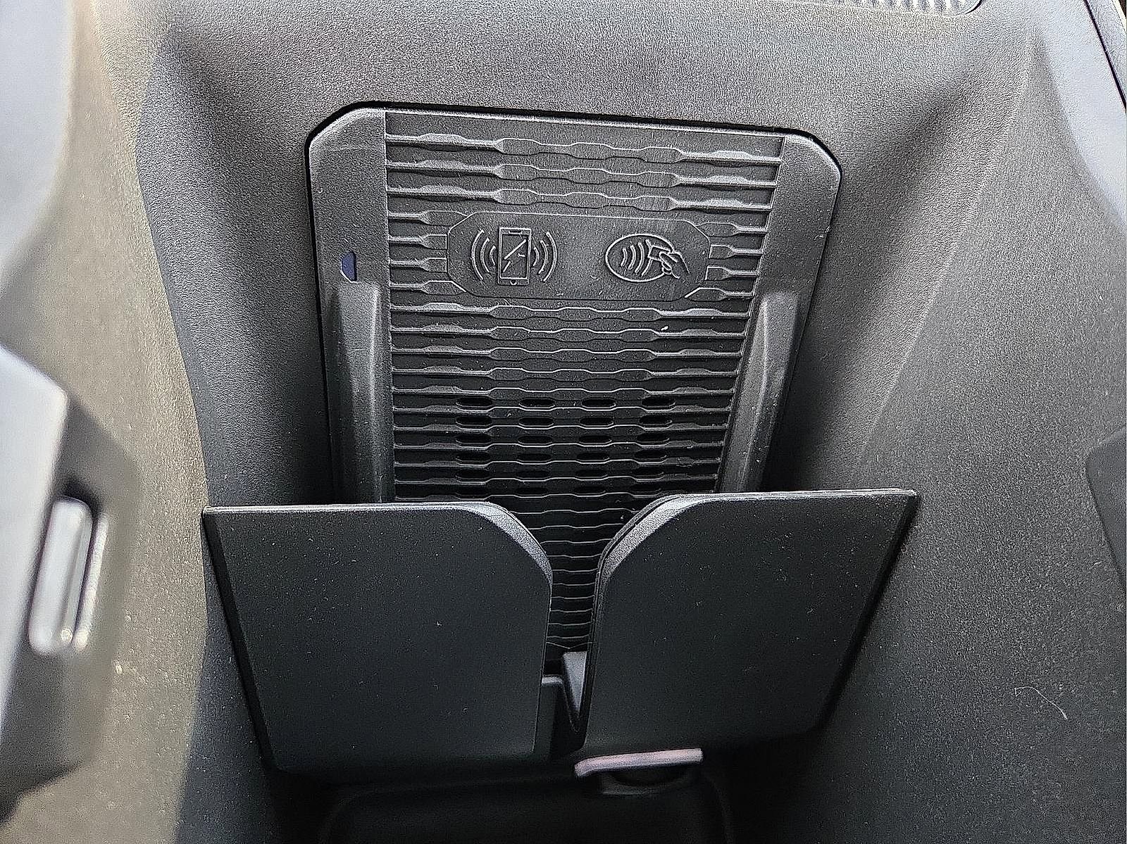 New 2026 Jeep Cherokee Limited image 19