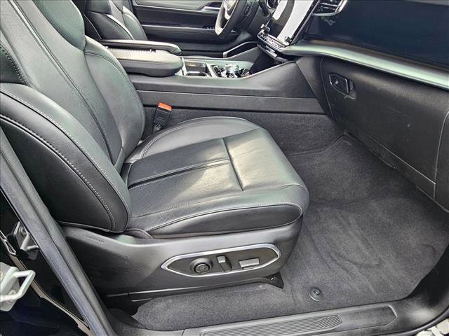 Used 2023 Jeep Wagoneer Series II w/ Convenience Group I image 22