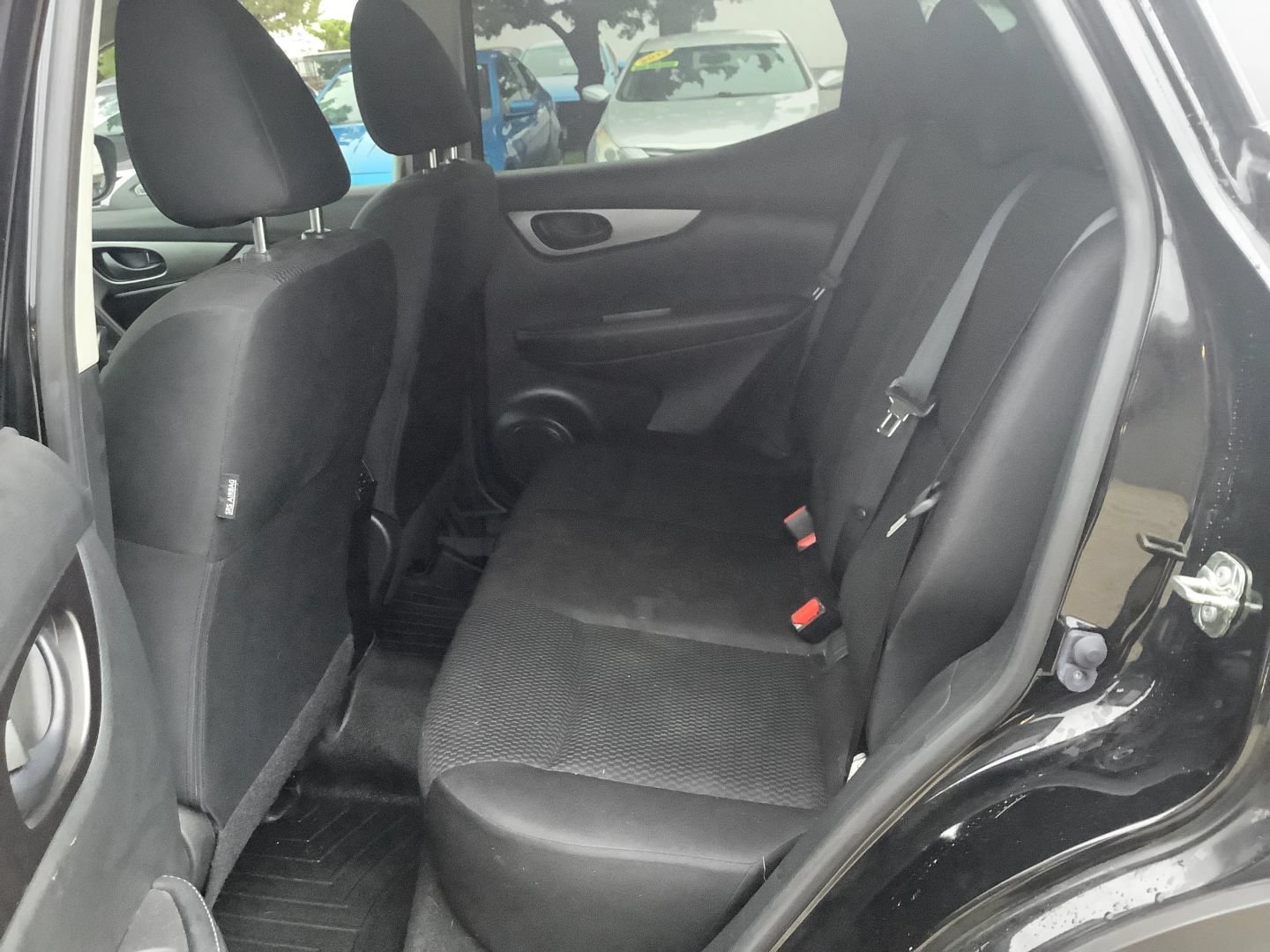 Used 2018 Nissan Rogue Sport S w/ S Appearance Package AWD/4WD image 15