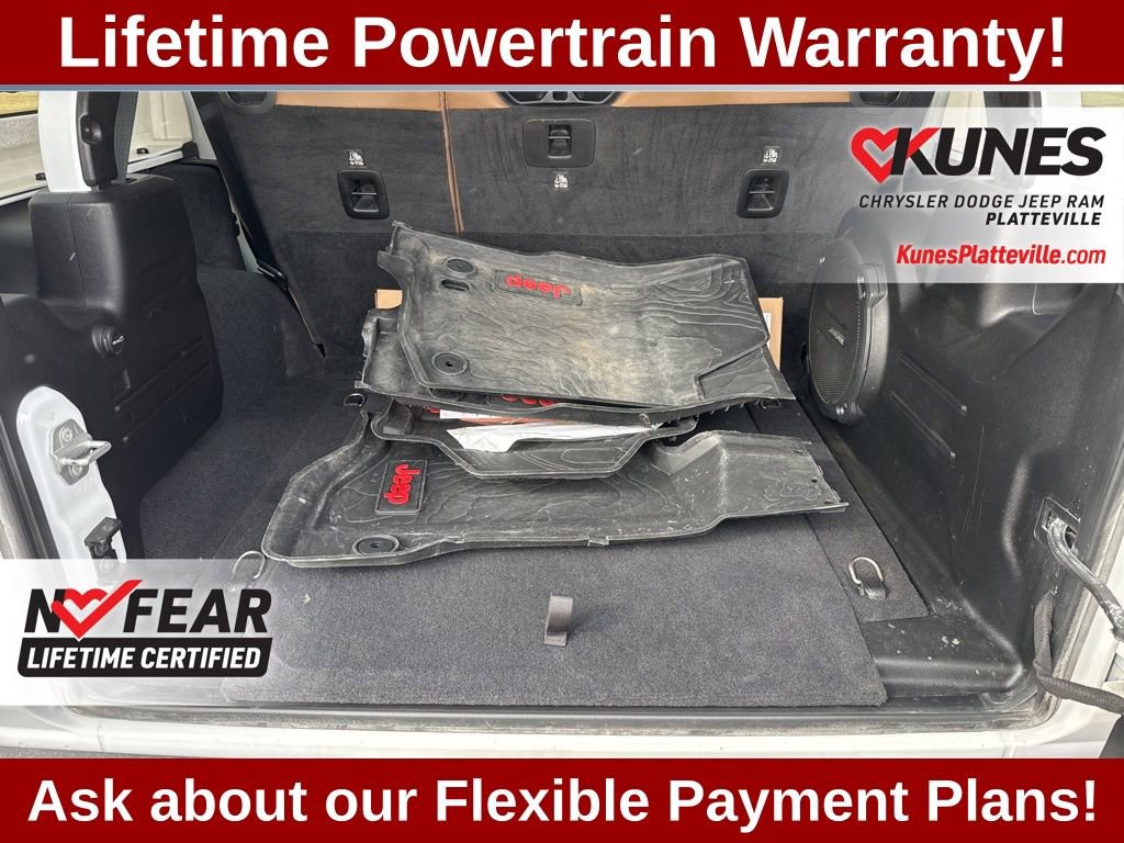 Used 2021 Jeep Wrangler Unlimited Rubicon image 34