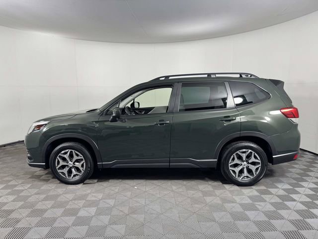Certified 2024 Subaru Forester Premium AWD/4WD image 11