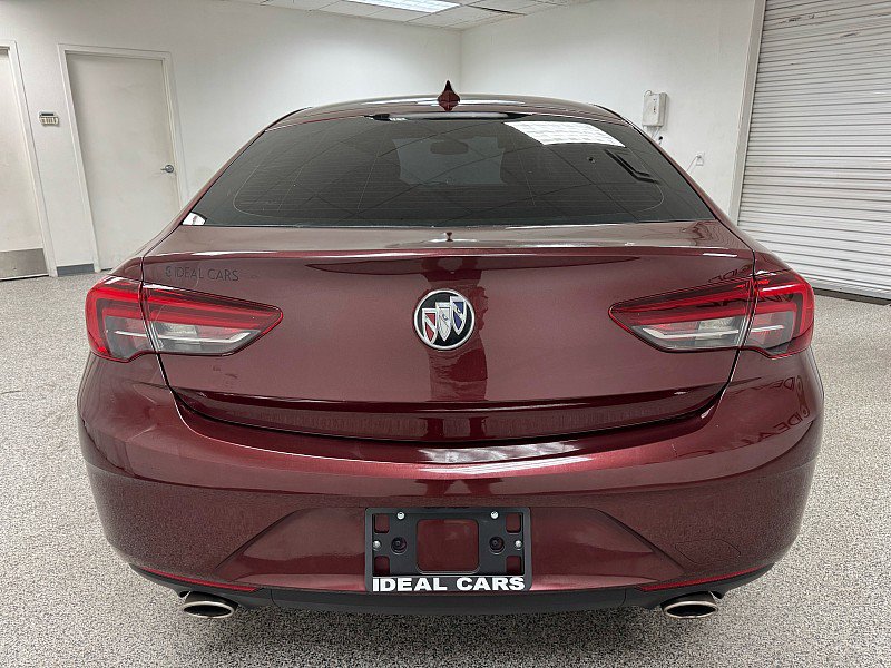Used 2019 Buick Regal Preferred image 6