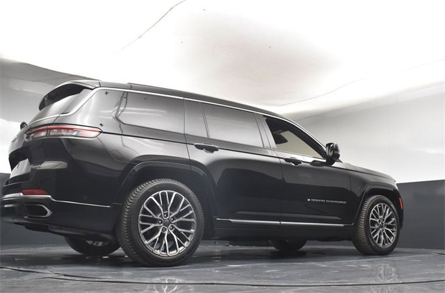 Used 2023 Jeep Grand Cherokee L Summit image 41