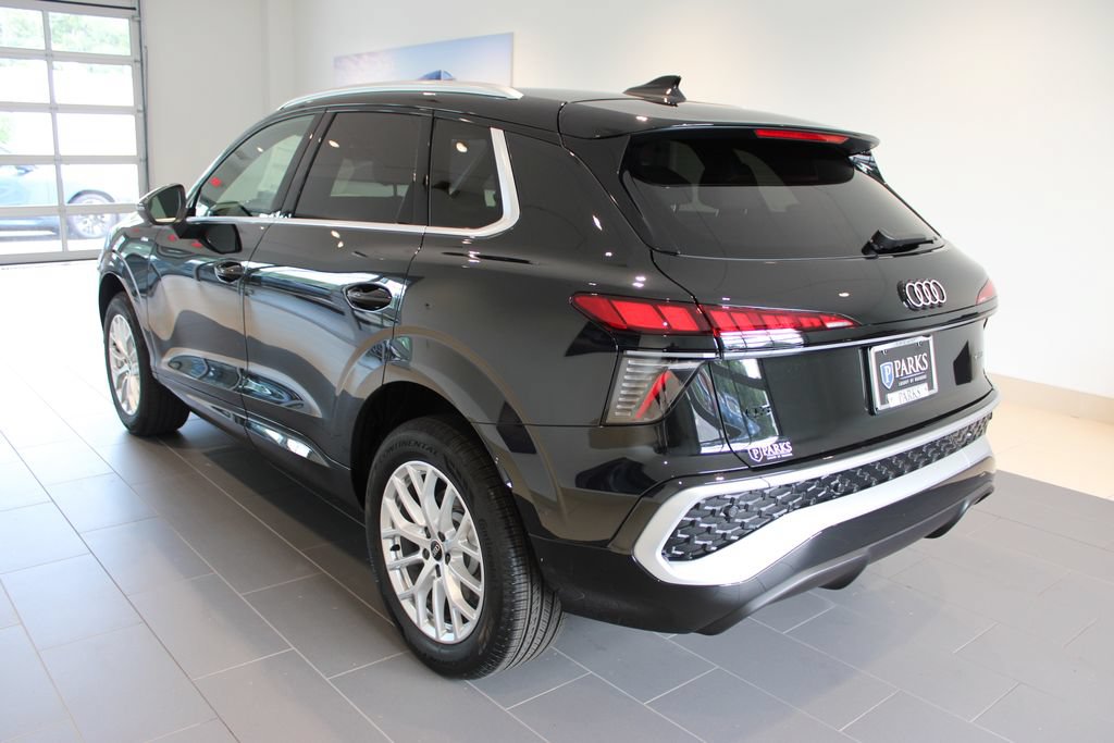 New 2026 Audi Q3 quattro 2.0T AWD/4WD image 32