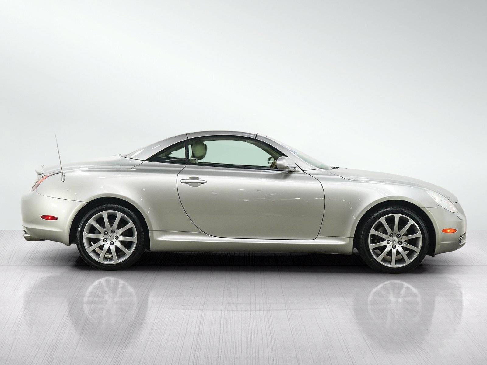 Used 2002 Lexus SC 430 Convertible RWD image 6