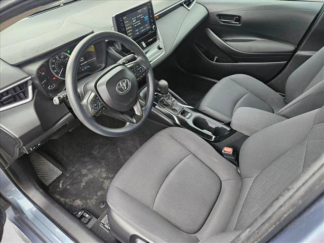 Used 2022 Toyota Corolla LE image 9