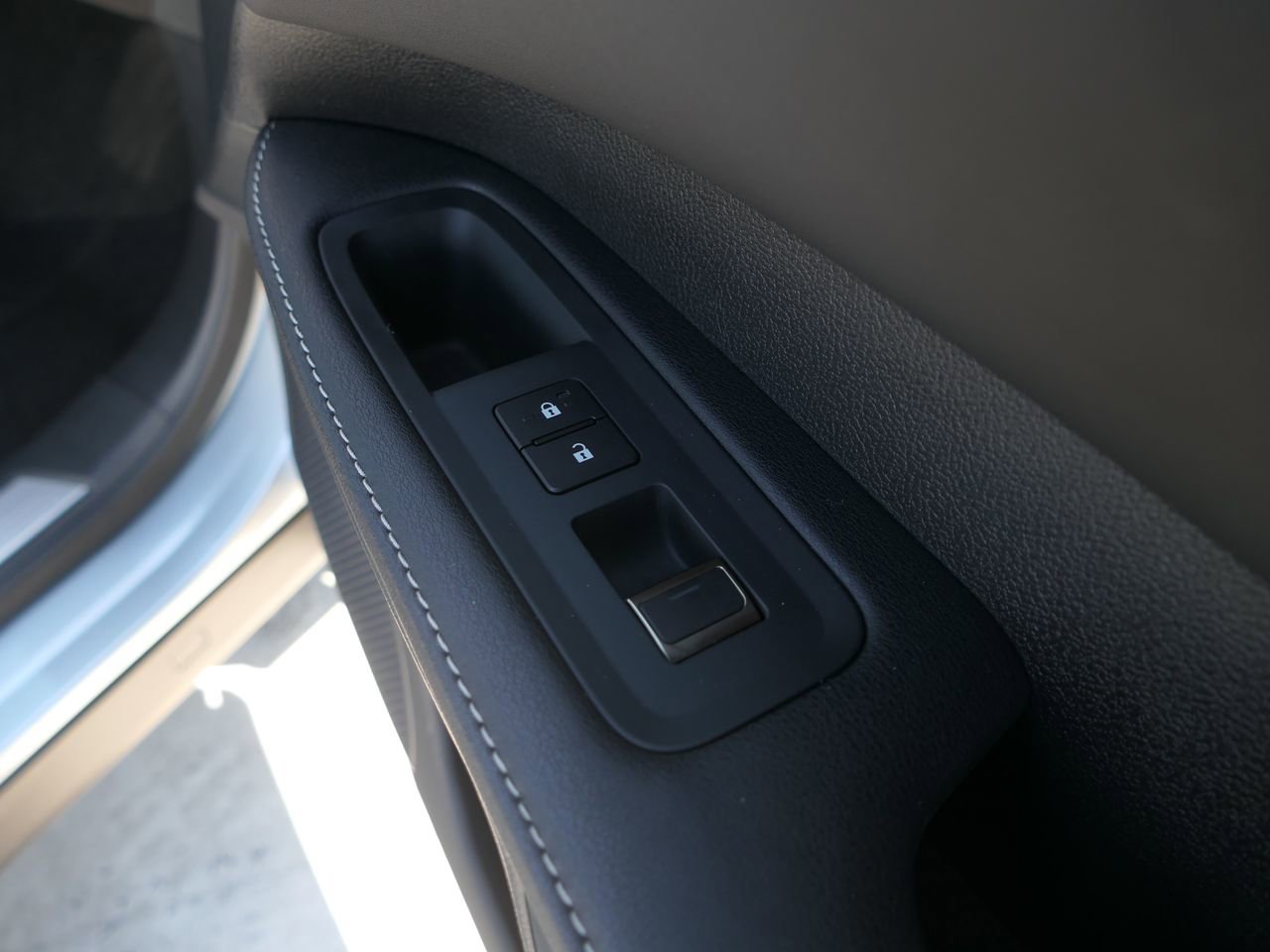 Used 2023 Lexus RX 350 FWD w/ Accessory Package (Z1) image 26