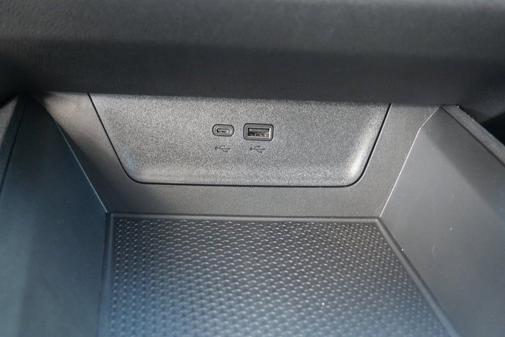 New 2025 Chevrolet Equinox LT w/ Convenience Package II image 17