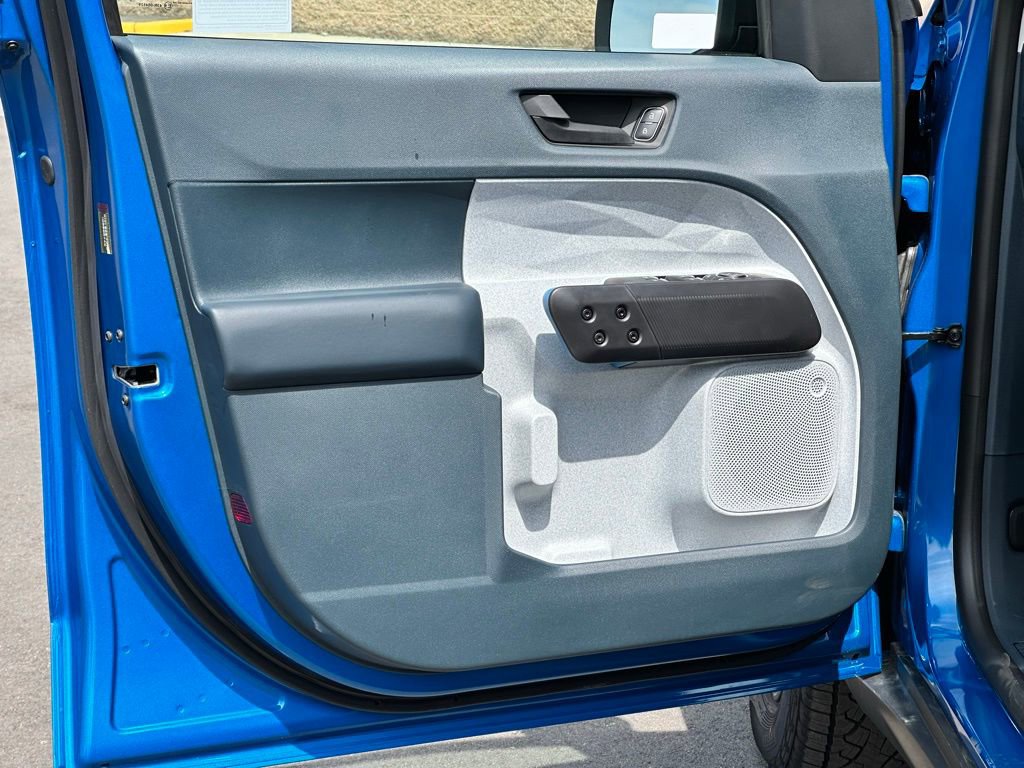 New 2025 Ford Maverick XLT w/ XLT Luxury Package image 17