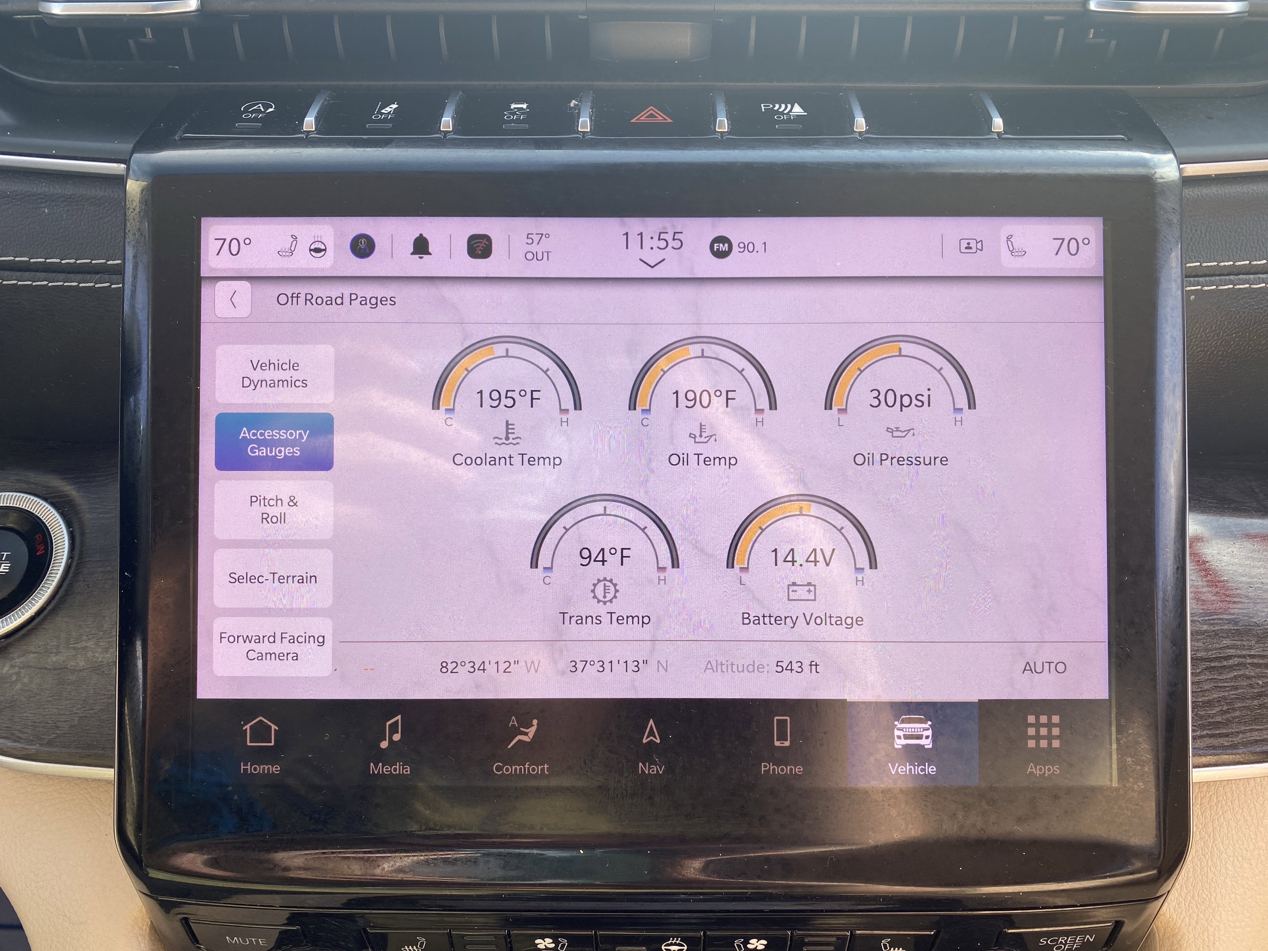 Used 2021 Jeep Grand Cherokee L Limited w/ Luxury Tech Group II image 16