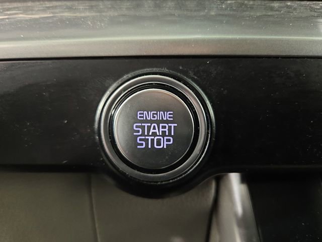 Used 2022 Kia Carnival LX image 24