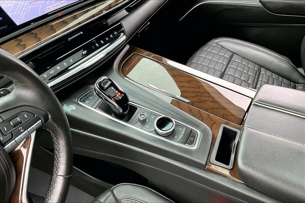 Used 2024 Cadillac Escalade ESV Sport Platinum w/ LPO, Floor Liner Package AWD/4WD image 14