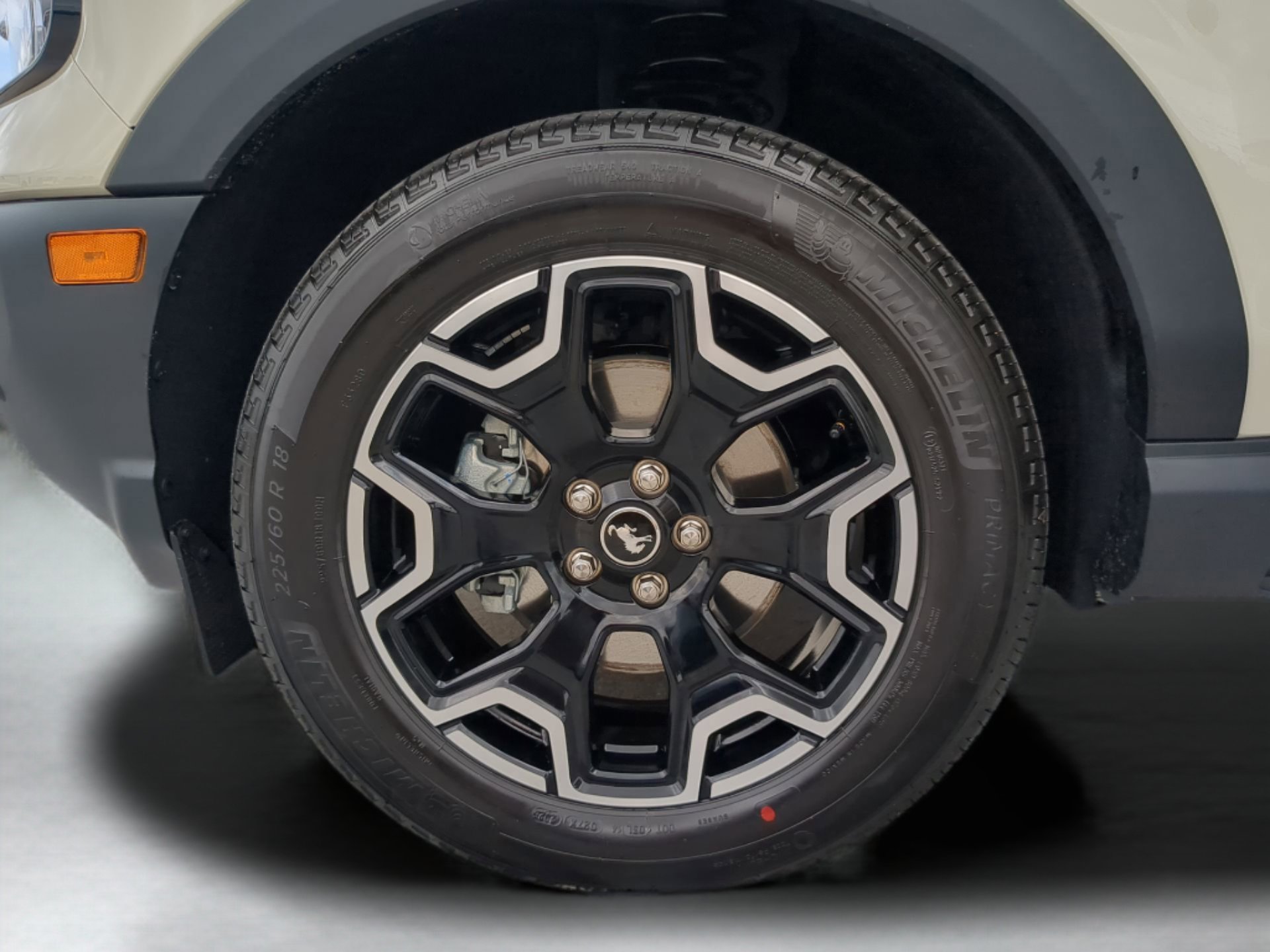 New 2025 Ford Bronco Sport Outer Banks w/ Outer Banks Tech Package+ AWD/4WD image 65